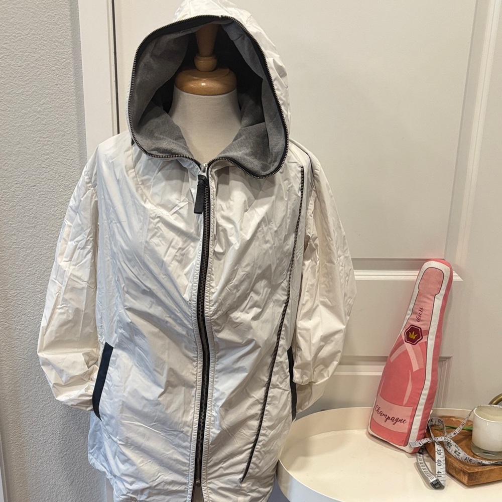 Mackage White Ski/Rain Hooded Jacket